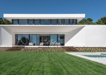 Modern Flat Roof Home Designs - Modern Design | Gambrick